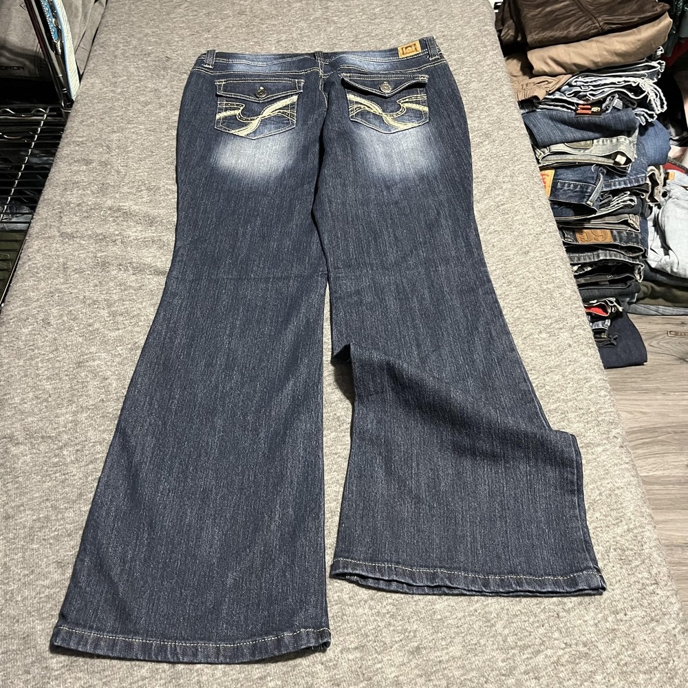 LEI Sophia Hipster Flare Jeans Teens 15 Blue Med Wash Low Rise Embroidered Denim